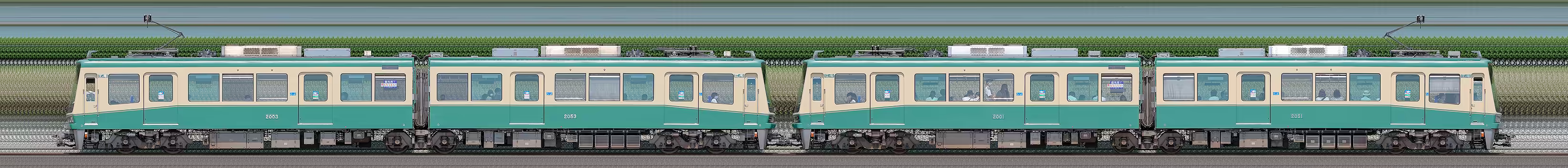 江ノ電2000形2003編成＋2001編成（海側）の編成サイドビュー
