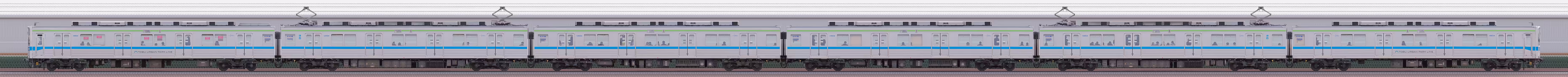 東武10030型11654編成(海側)の編成サイドビュー