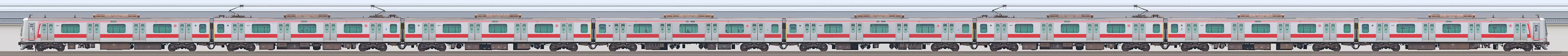 東急5050系5171編成（海側）の編成サイドビュー