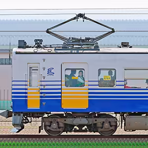 えちぜん鉄道MC6101形6102＋6101（海側）