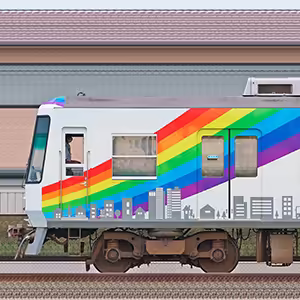 遠州鉄道2000形2006編成「創立80周年ラッピング」（東側）