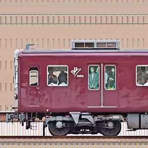 阪急5100系（リニューアル車）5128編成（山側）