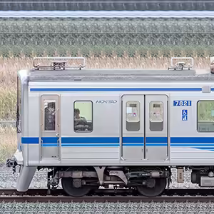 北総7800形7828編成（集電装置・補助電源装置交換前／山側）