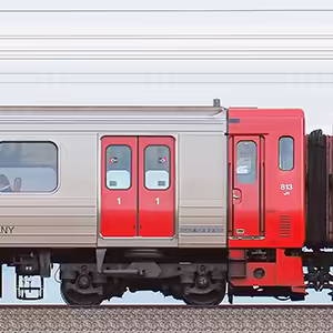 JR九州813系クモハ813-2217