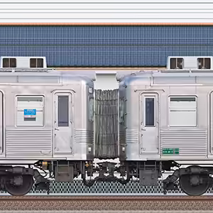 南海6000系6001編成＋6028編成「復活デザイン車両」（海側）