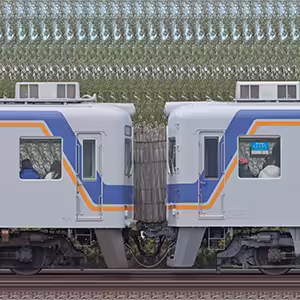  7100系 7143編成＋7135編成＋7189編成（山側） 