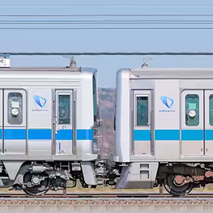 小田急1000形1057×4+3000形3264×6(山側)