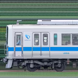 小田急2000形2053×8（山側）