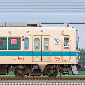 小田急8000形クハ8555「江ノ島線開業90周年トレイン」