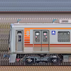 大阪メトロ66系（更新車）09編成（西側）