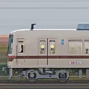 新京成8800形8813編成「8800形オリジナル色 復刻塗装電車」(海側)