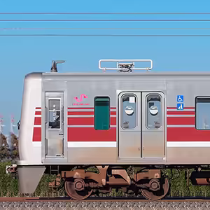 新京成N800形N818編成（マルーン・山側）