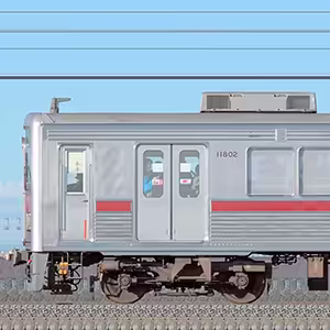 東武10000型11802編成(リニューアル車・海側)