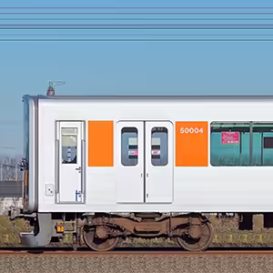 東武50000型51004編成（山側）