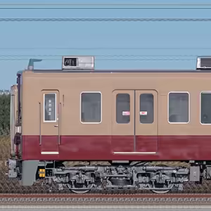 東武6050型6162編成「6000系リバイバルカラー」(山側)