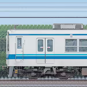 東武8000系8572編成(海側)