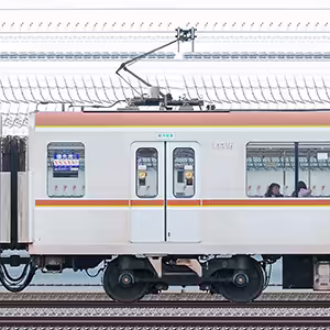 東京メトロ10000系10236