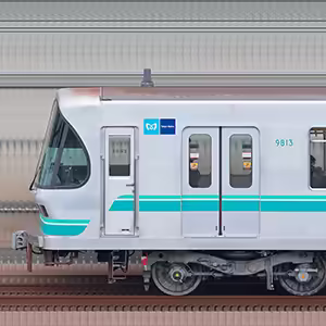 東京メトロ9000系9113編成（王子検車区第13編成／海側）