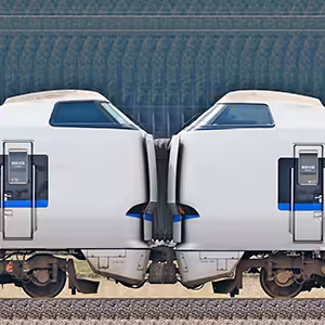 JR西日本 吹田総合車両所京都支所 681系V13編成＋683系W33編成（2位側）