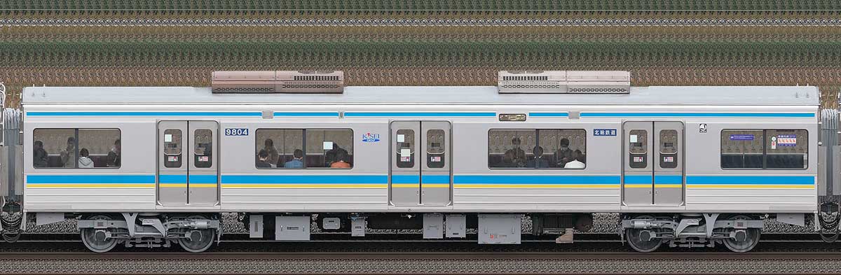 千葉ニュータウン鉄道9800形9804（2019年全検後）海側の側面写真