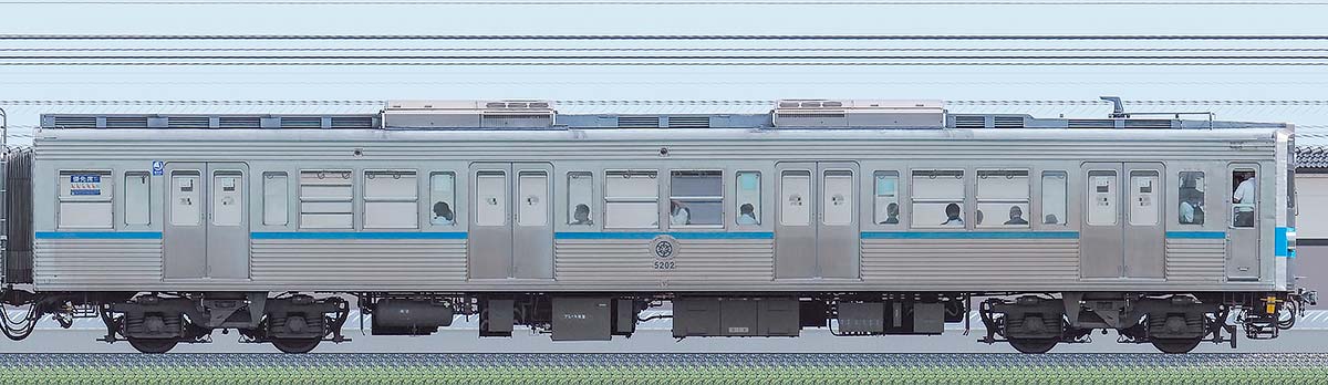 秩父鉄道5000系クハ5202北側の側面写真