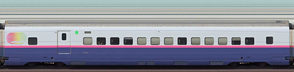 JR東日本E2系E215-1014山側の側面写真