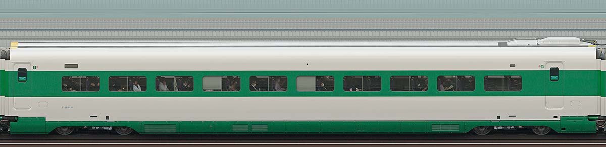 JR東日本E2系E226-1416（200系カラー）山側の側面写真