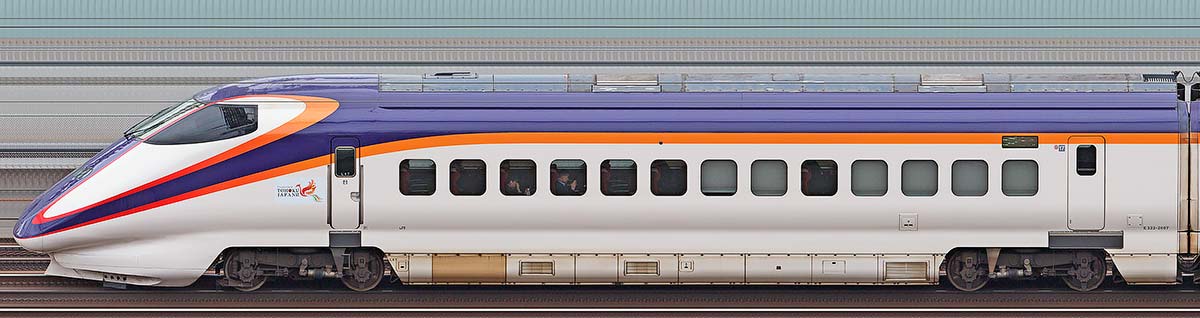 JR東日本E3系E322-2007山側の側面写真