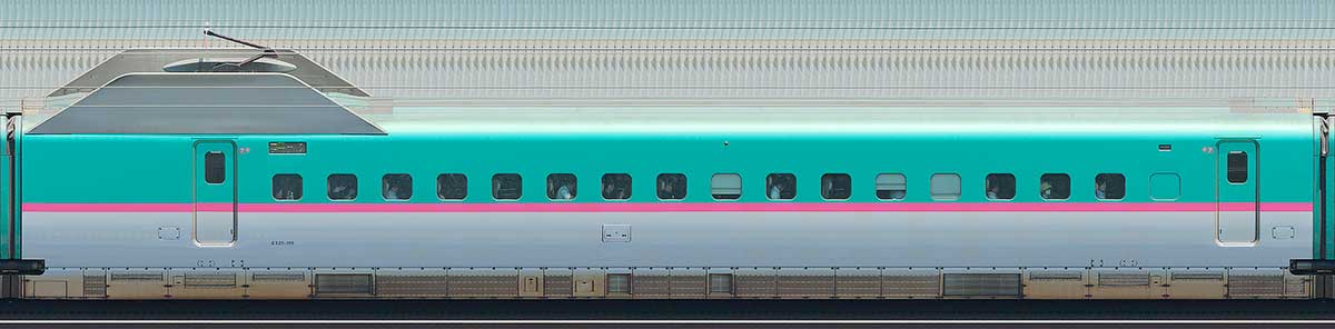 JR東日本E5系E525-109山側の側面写真