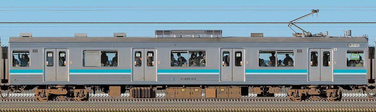 JR東日本205系500番台モハ205-512東側の側面写真