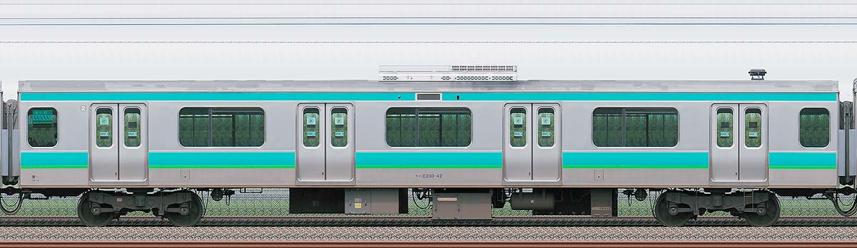 JR東日本E231系モハE230-42海側の側面写真