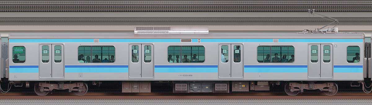 JR東日本E231系モハE231-808山側の側面写真