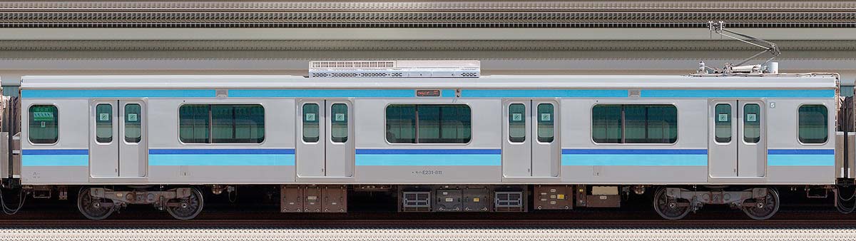 JR東日本E231系モハE231-811山側の側面写真