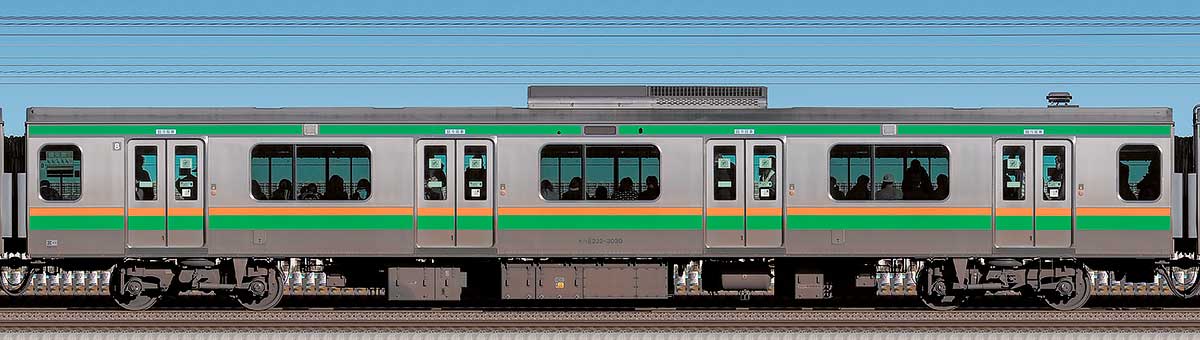 JR東日本E233系3000番台モハE232-3030海側の側面写真