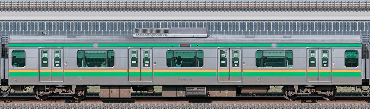 JR東日本E233系3000番台モハE232-3430山側の側面写真