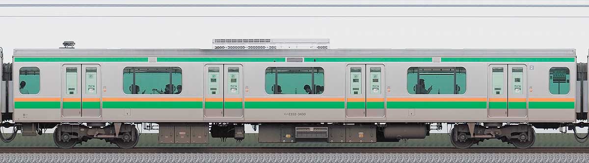 JR東日本E233系3000番台モハE232-3430山側の側面写真
