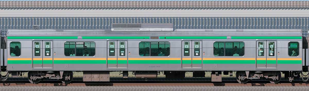 JR東日本E233系3000番台モハE232-3830山側の側面写真