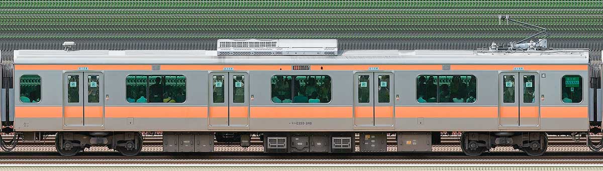 JR東日本E233系モハE233-248山側の側面写真