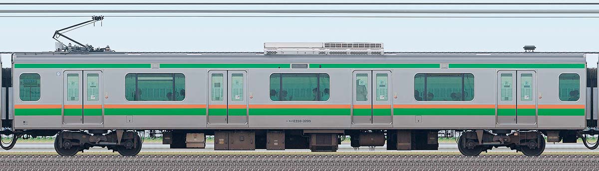 JR東日本E233系3000番台モハE233-3205海側の側面写真