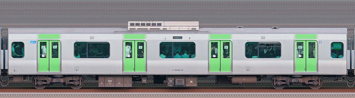 JR東日本E235系モハE234-12山側（東京駅基準）の側面写真