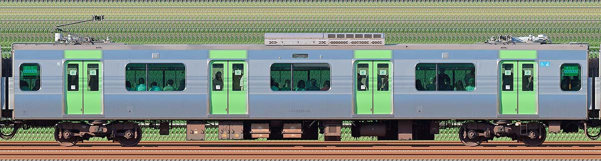 JR東日本E235系モハE235-35海側（東京駅基準）の側面写真