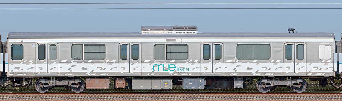 JR東日本209系「MUE-Train」モヤ208-3海側の側面写真