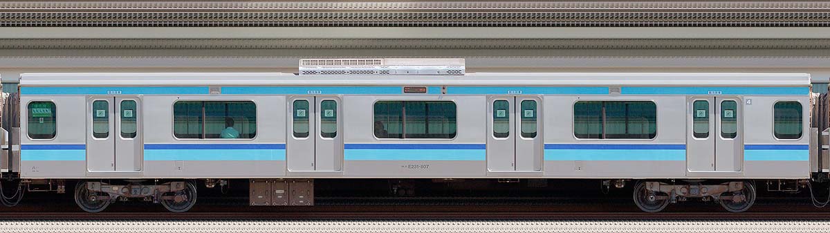 JR東日本E231系サハE231-807山側の側面写真