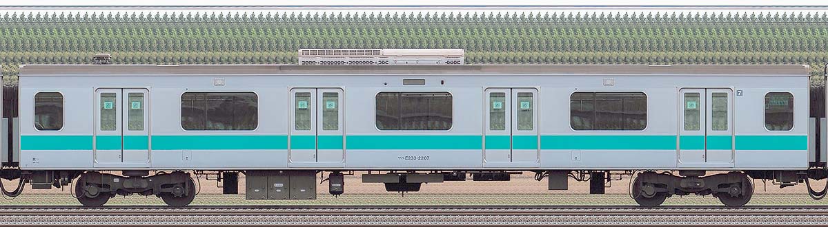 JR東日本E233系2000番台サハE233-2207山側の側面写真
