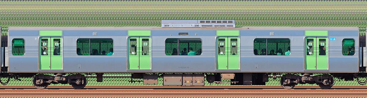 JR東日本E235系サハE234-12海側（東京駅基準）の側面写真