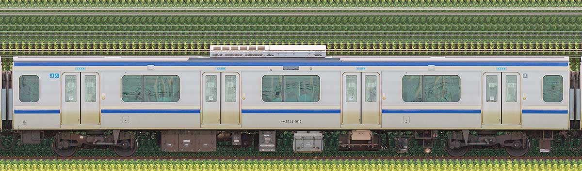 JR東日本E235系1000番台サハE235-1013（線路設備モニタリング装置搭載車）山側の側面写真