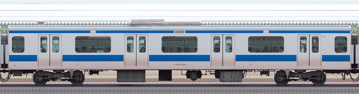 JR東日本E531系サハE530-2019山側の側面写真