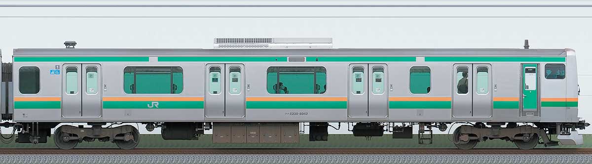JR東日本E231系クハE230-8042山側の側面写真