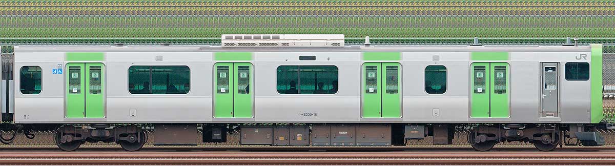 JR東日本E235系クハE235-18（ATOマーク）海側（東京駅基準）の側面写真