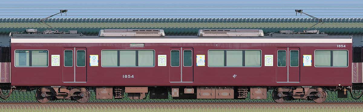 阪急1300系「カーボンニュートラル運行」ラッピングC#1854西側の側面写真